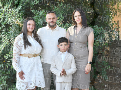 Holy-Communion_0213