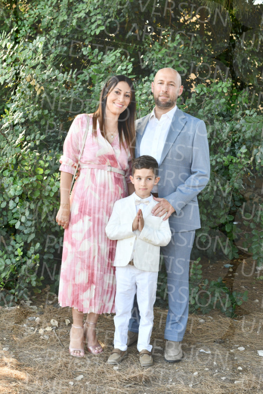 Holy-Communion_0449