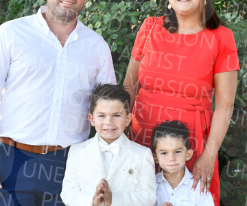 Holy-Communion_0471