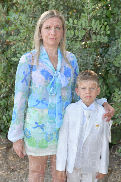 Holy-Communion_0602-1