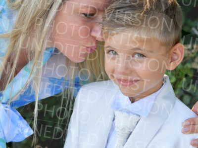 Holy-Communion_0605-1