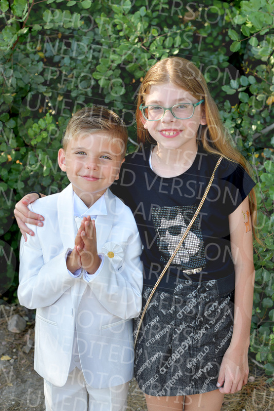 Holy-Communion_0610-1