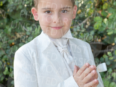 Holy-Communion_0617-1