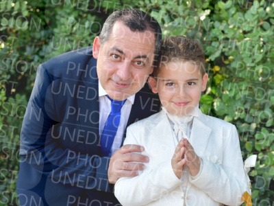 Holy-Communion_0630-1