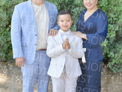 Holy-Communion_0748-1