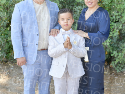Holy-Communion_0749-1