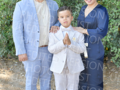 Holy-Communion_0750-1