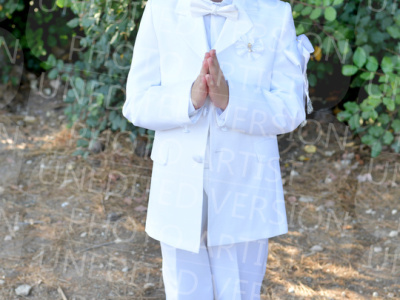 Holy-Communion_0802-1