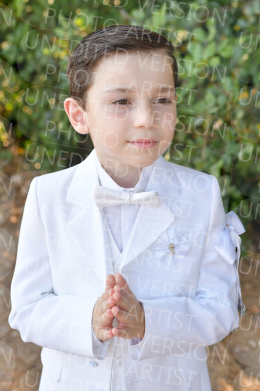 Holy-Communion_0809-1