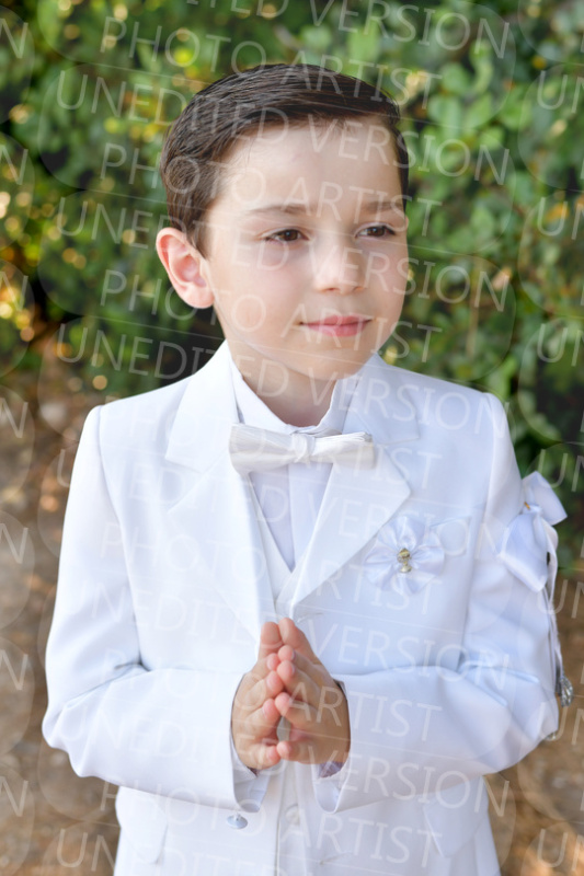 Holy-Communion_0811-1