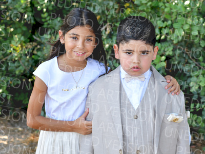 Holy-Communion_0820-1