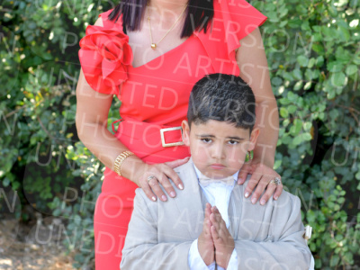 Holy-Communion_0825-1