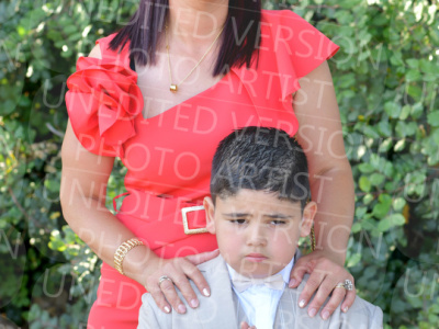 Holy-Communion_0826-1
