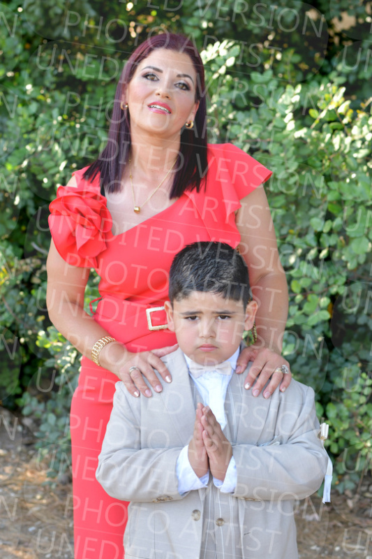 Holy-Communion_0827-1