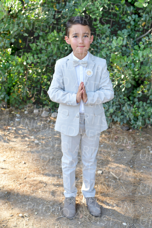 Holy-Communion_0833-1
