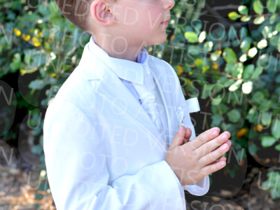 Holy-Communion_0847-1