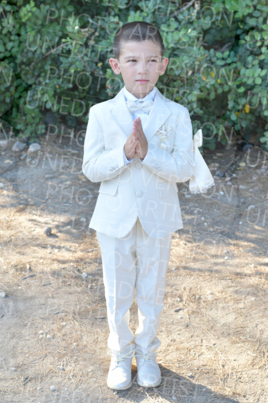 Holy-Communion_0888-1