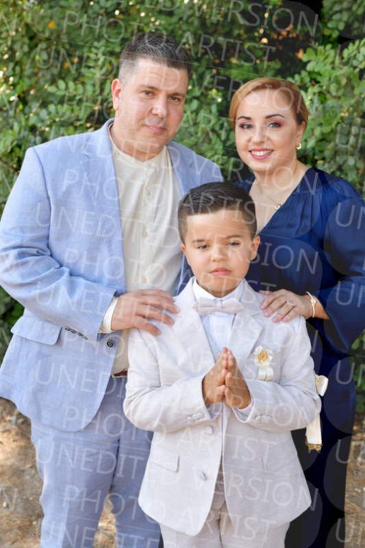 Holy-Communion_0903-1