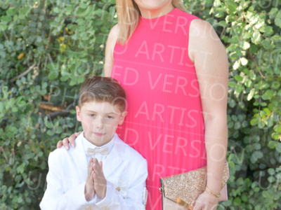 Holy-Communion_0906-1