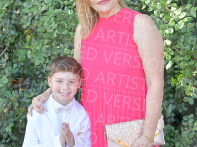 Holy-Communion_0907-1