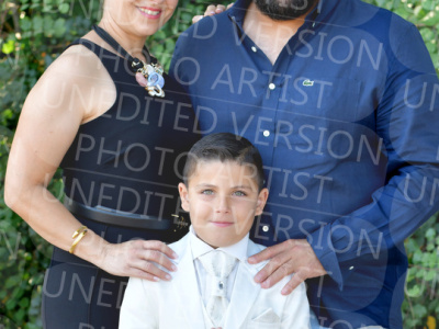 Holy-Communion_0908-1