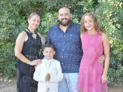 Holy-Communion_0914-1