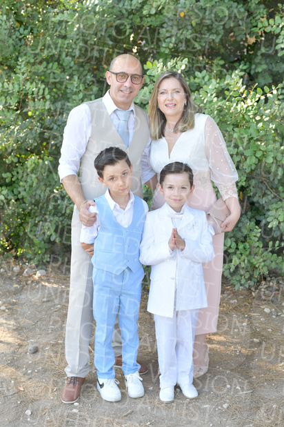 Holy-Communion_0916-1