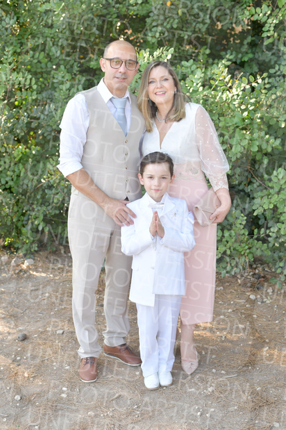 Holy-Communion_0919-1