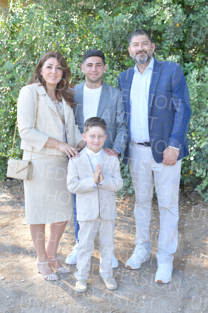 Holy-Communion_0953-1