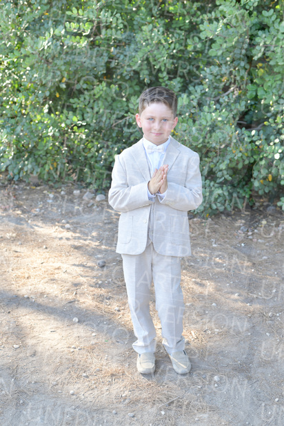 Holy-Communion_0964-1