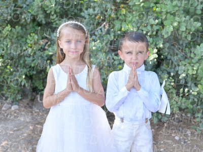 Holy-Communion_0983-1