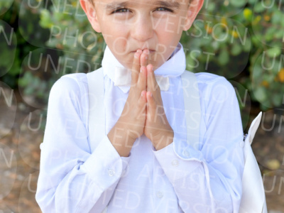 Holy-Communion_0988-1