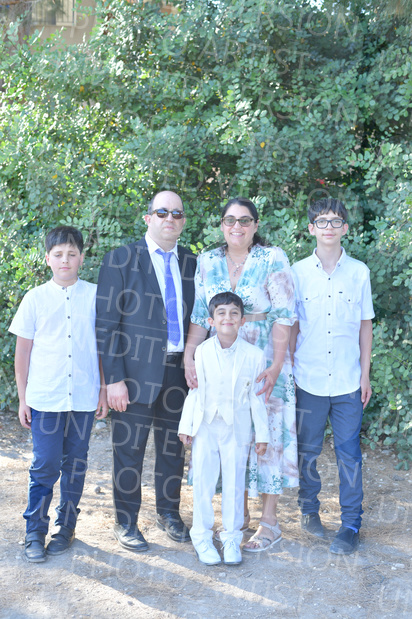 Holy-Communion_0996-1