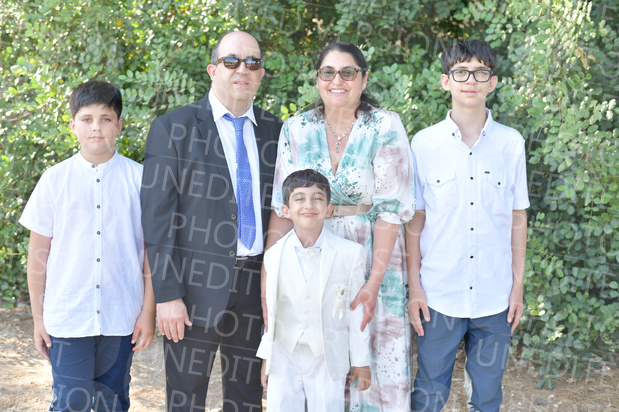 Holy-Communion_1004-1