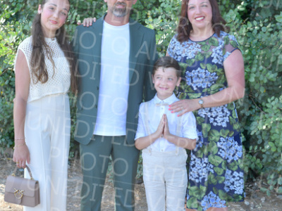 Holy-Communion_1018-1