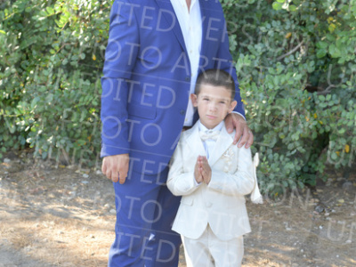 Holy-Communion_1047