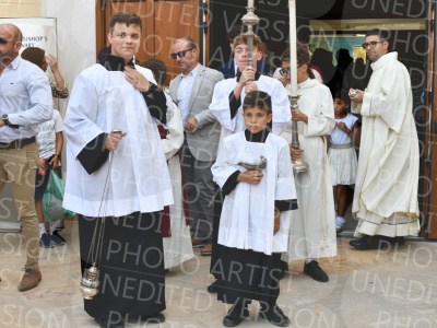 Holy-Communion_1065-1