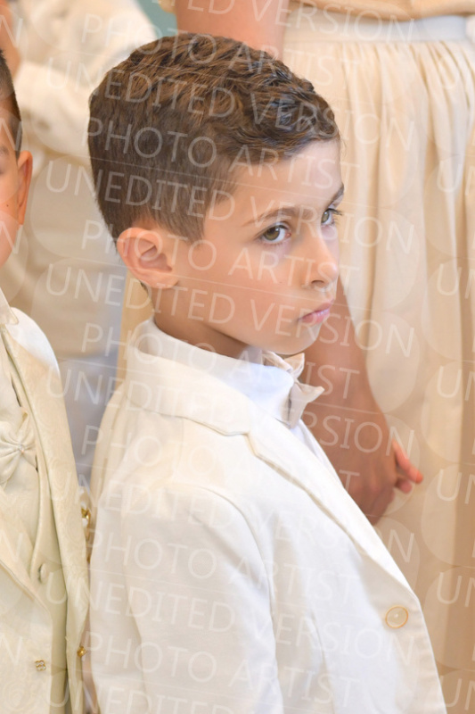Holy-Communion_1080-1