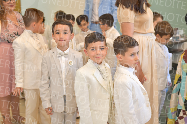 Holy-Communion_1081-1