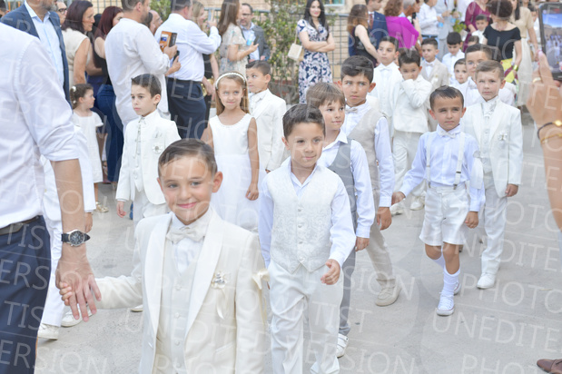 Holy-Communion_1141-1