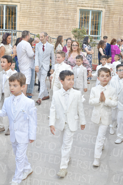 Holy-Communion_1145