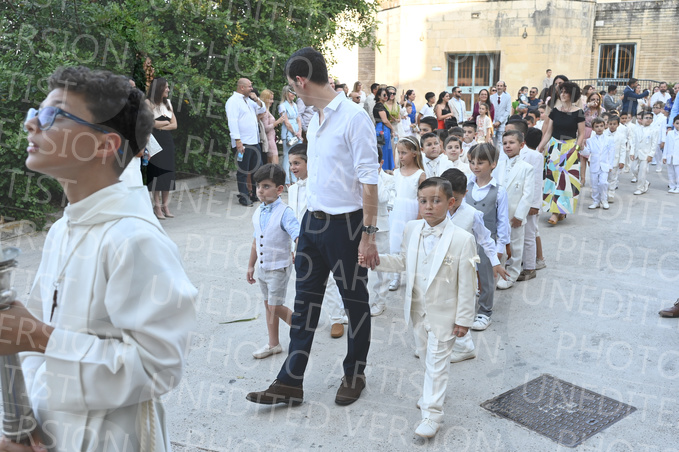 Holy-Communion_1149-1
