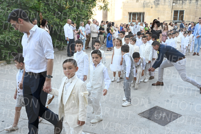Holy-Communion_1153-1