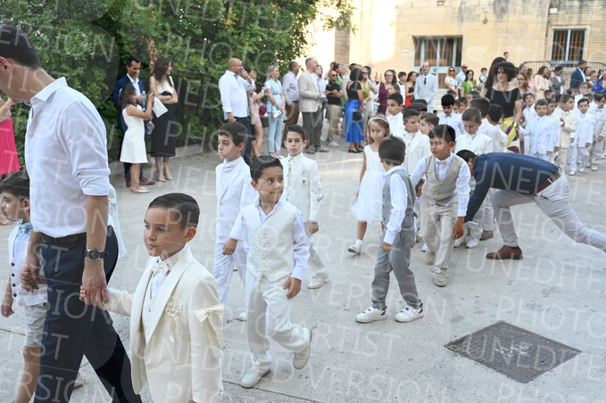 Holy-Communion_1154