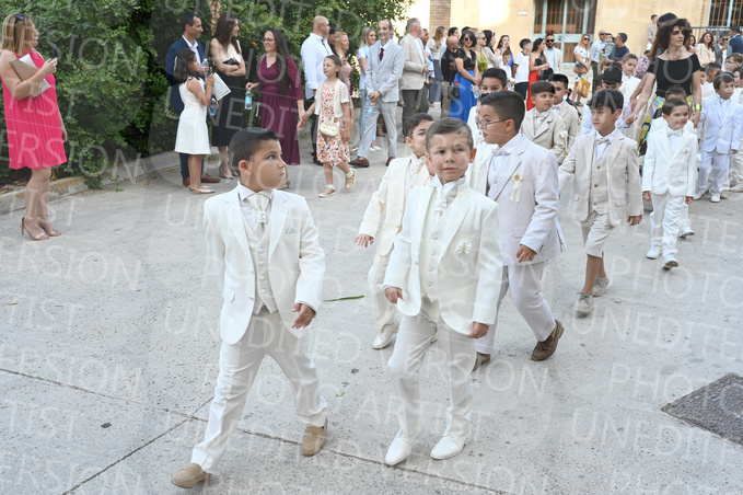 Holy-Communion_1162-1