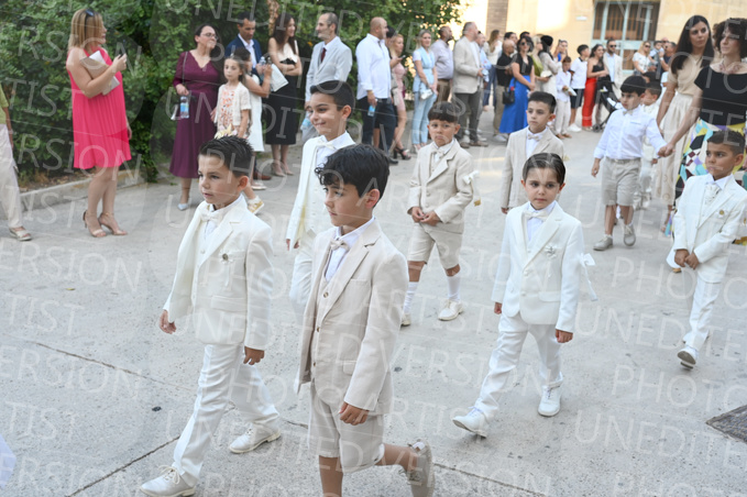 Holy-Communion_1166-1