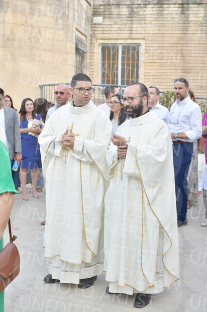 Holy-Communion_1168-1