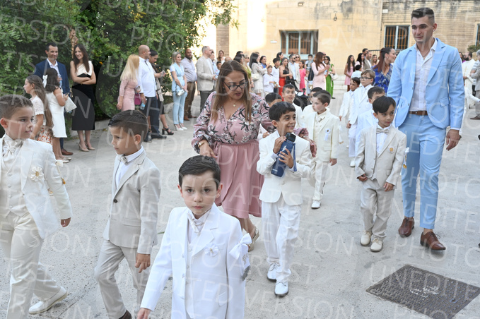 Holy-Communion_1173-1