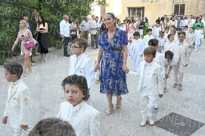 Holy-Communion_1179-1