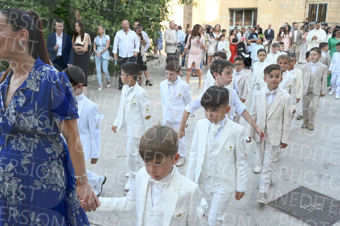 Holy-Communion_1182-1